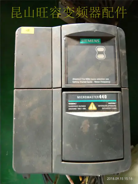 Siemens 6SE6440-2AD22-2BA1