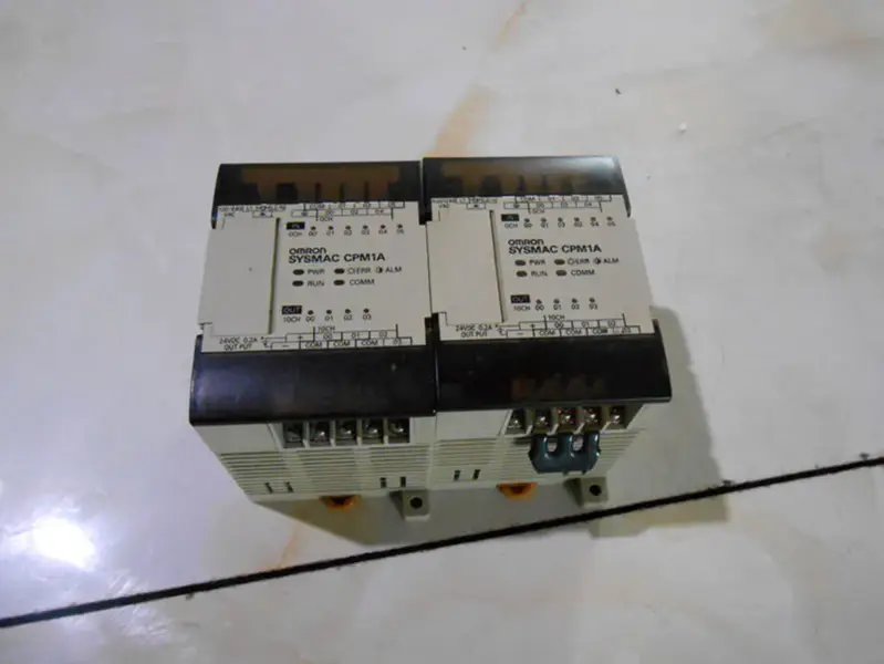 OMRON CPM1A-10CDR-A