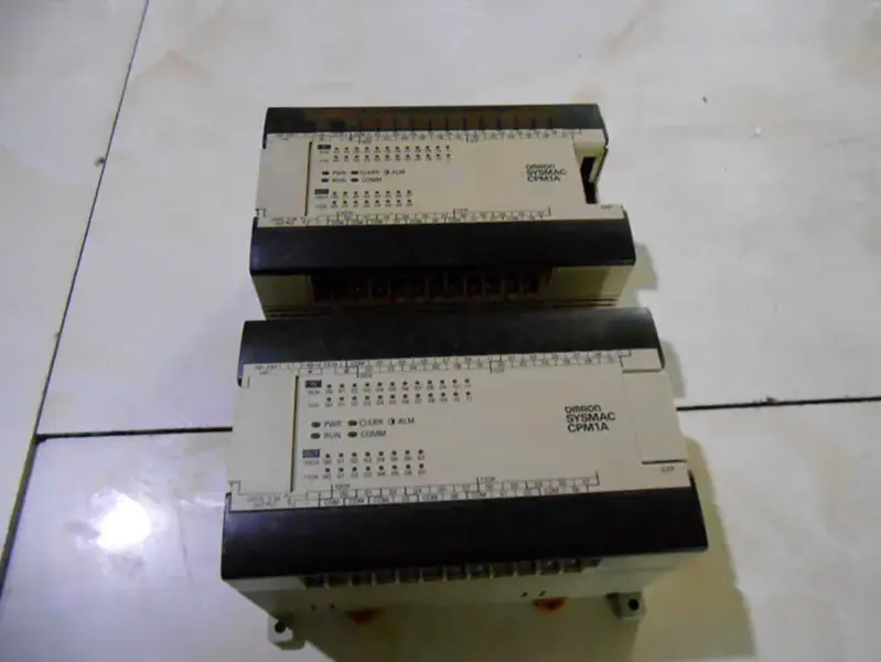OMRON PLC CPM1A-40CDR-A