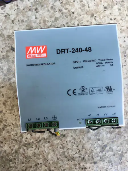DRT-240-48 MEANWELL 380V 48v 0,95a