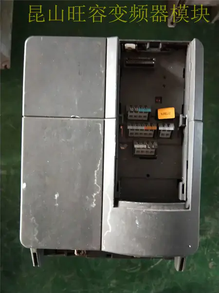 Siemens 6SE6420-2UD25-5CA1 5,5 kW 380 V