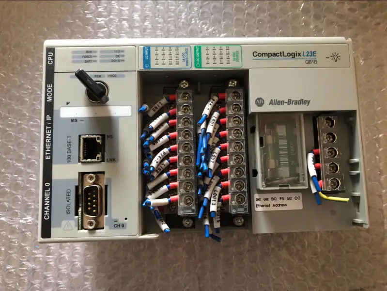 AB PLC 1769-L23E-QB1B