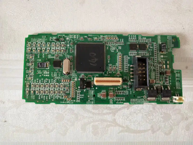 Mitsubishi PLC FX3U-32MR/ES-A