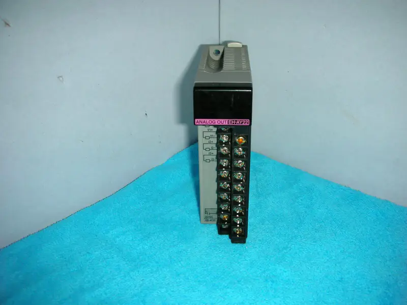HITACHI EH-AY22