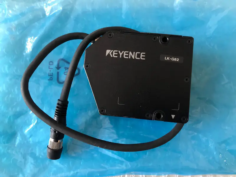 KEYENCE LK-G82