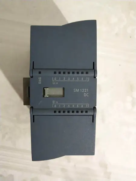 Siemens S7-1200 SM1221 DC 6ES7 221-1BH30-0XB0