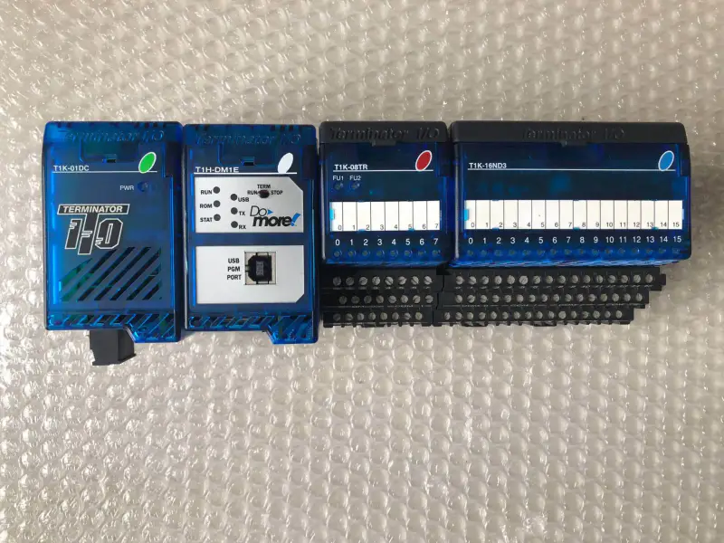 Automatizace T1K-01DC T1H-DM1E T1K-08TR T1K-16ND3