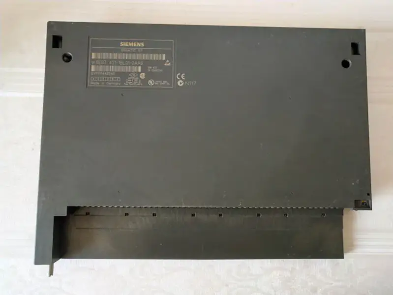 Siemens 6ES7 421-1BL01-0AA0 6ES7421OAAO