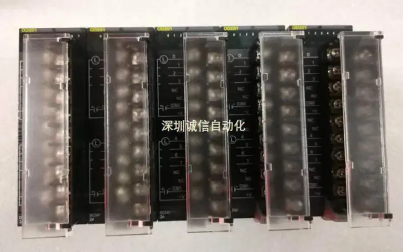 OMRON PLC CJ1W-OD201 CJ1W-OC201