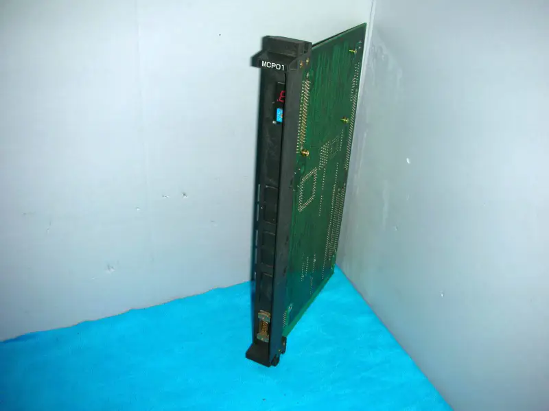 YASKAWA JANCD-MMM02-1E+JANCD-MCP01