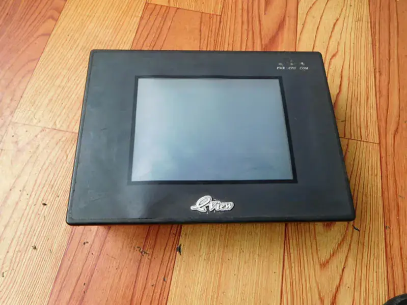 Kinco MT4300L