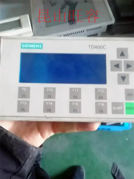 6AV6 640-OAA00-OAXO Siemens TD400C