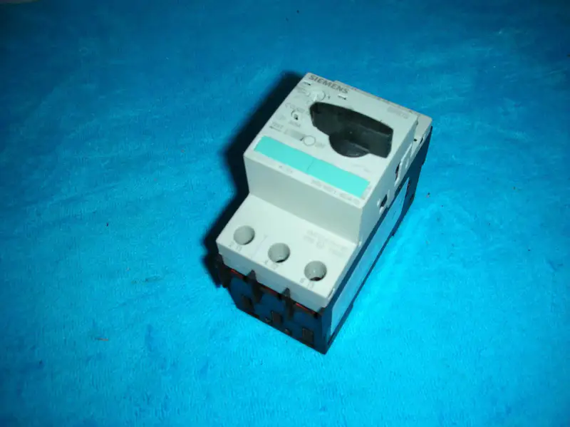 SIEMENS 3RV1021-4DA10