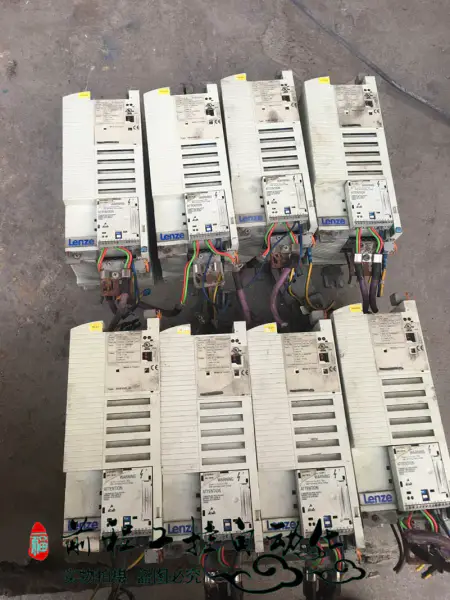 E82EV302-4C E82EV302_4C Lenze 3,0KW/380v