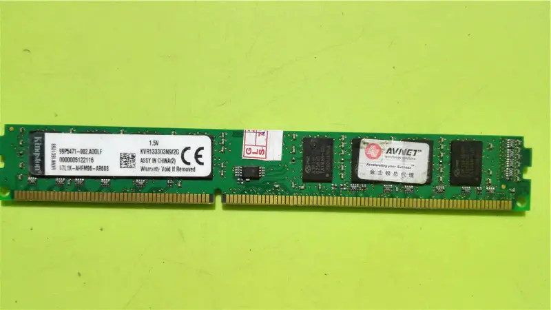 KVR1333D3N9/2G K
