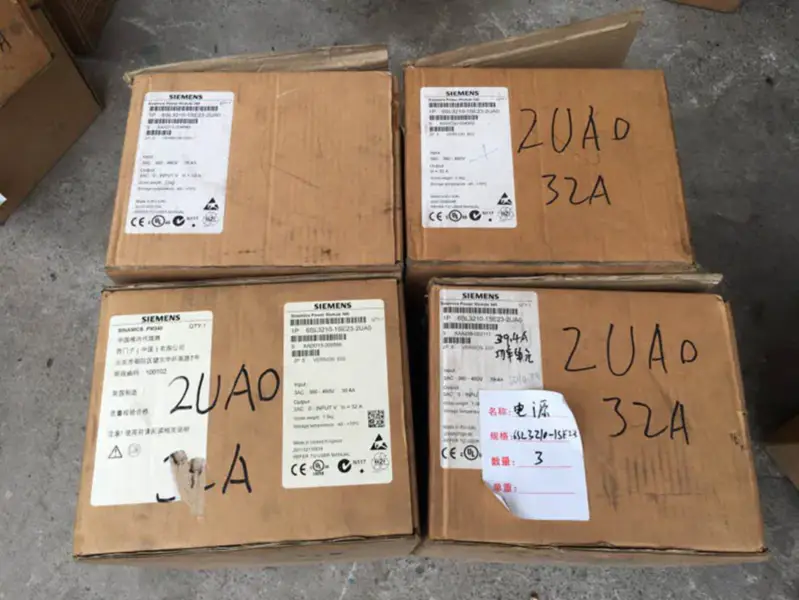 6SL3210-1SE23-2UA0 Siemens