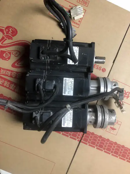 SGMAH-04AAA41 YASKAWA 400W