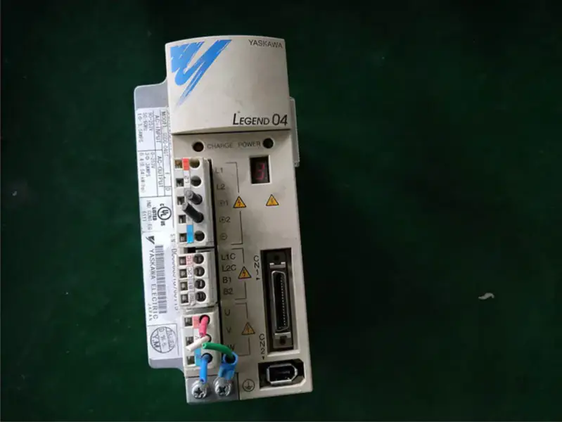 YASKAWA SGDG-04GT 400W