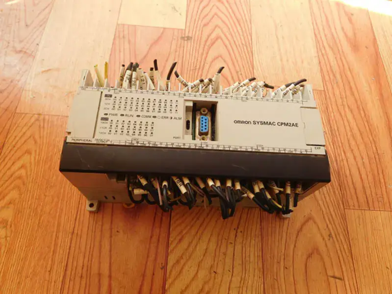 OMRON PLC CPM2AE-60CDR-A