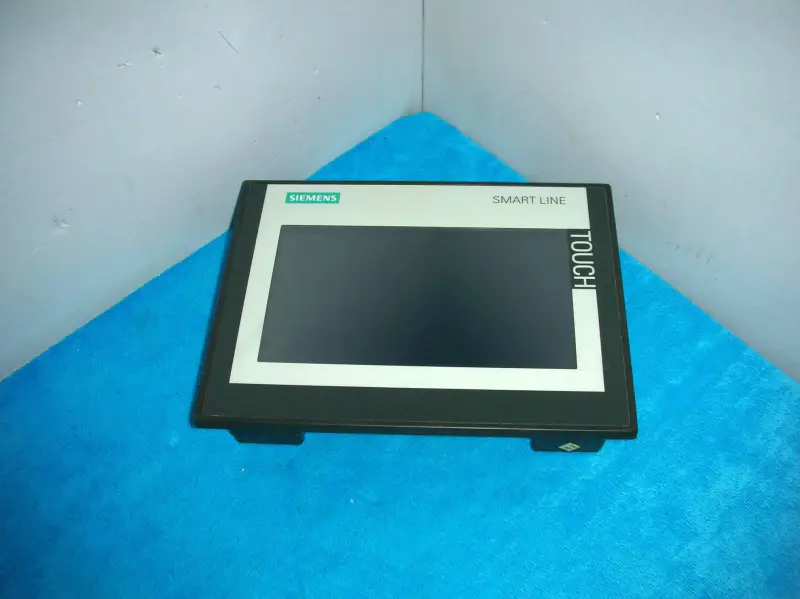 SIEMENS 6AV6648-0CC11-3AX0