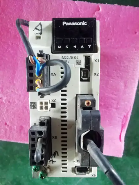 MCDLN35SG Panasonic 220V 750W