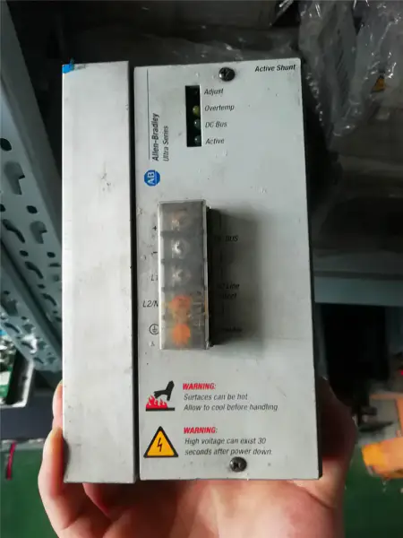 Allen-Bradley 2090-UCSR-A300