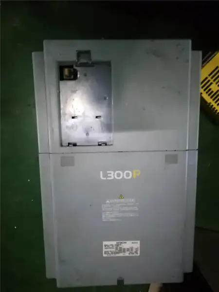HITACHI L300P série L300P-220HFE2 22KW 380V