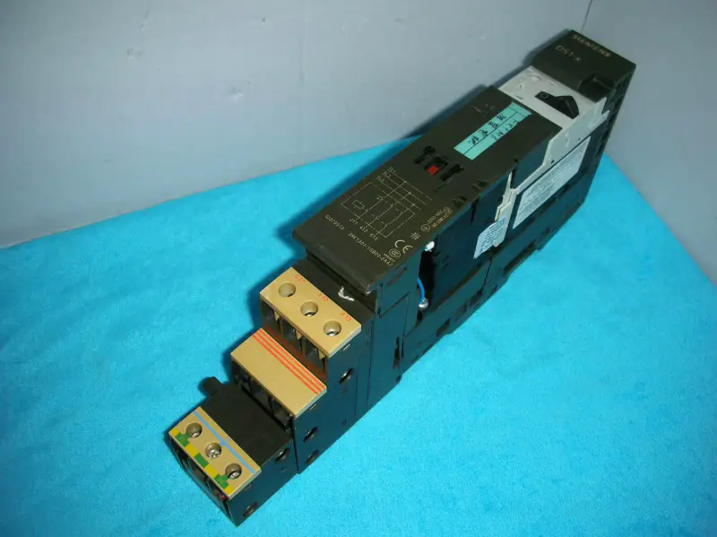 SIEMENS 3RK1301-1GB00-0AA2