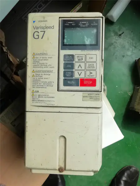 YASKAWA CIMR-G7A41P5 1,5kw 380v