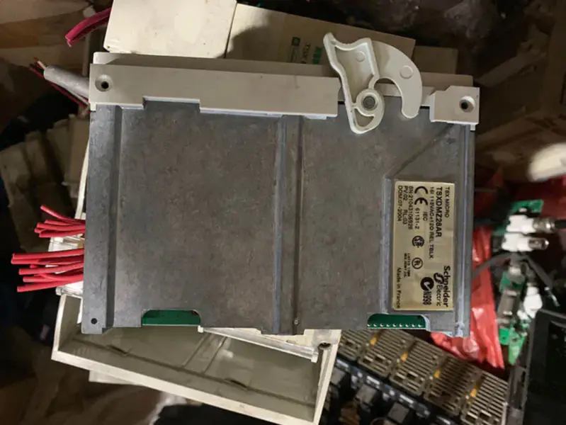 TSXDMZ28AR