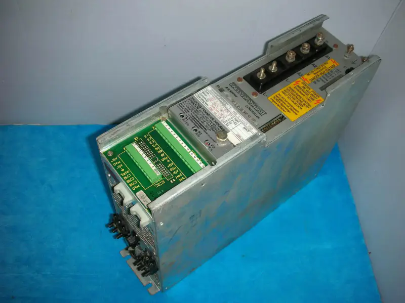 INDRAMAT TDM1.2-50-300-W1-220+TDM1.2-50-300-W1