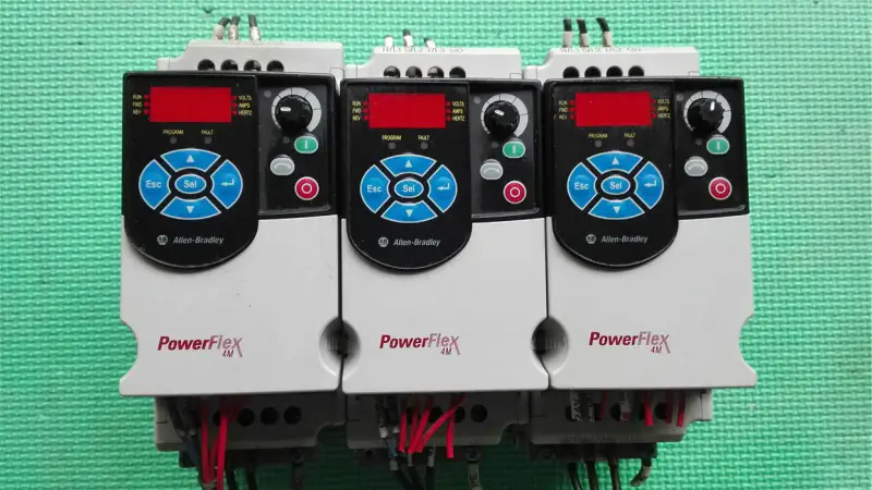 22F-D1P5N113 0,4KW/380V A