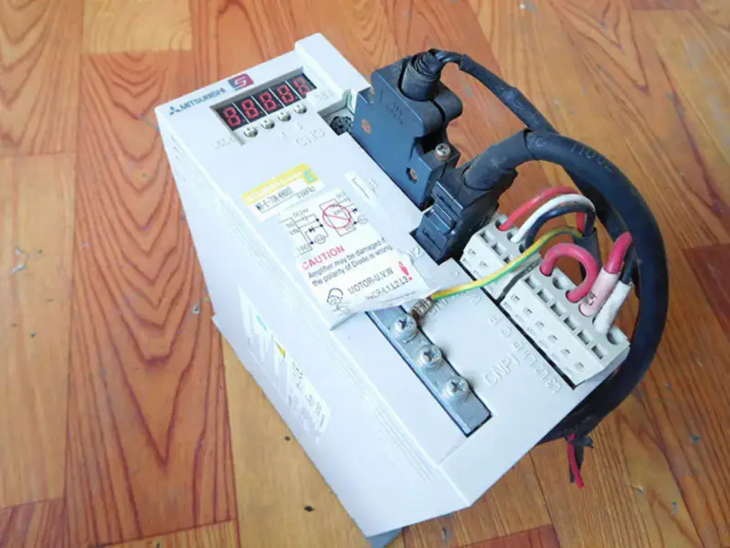 Mitsubishi MR-E-70A-KH003