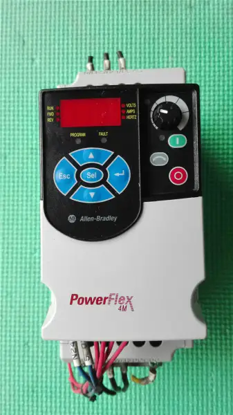 22F-D2P5N103 0,75KW/380V A