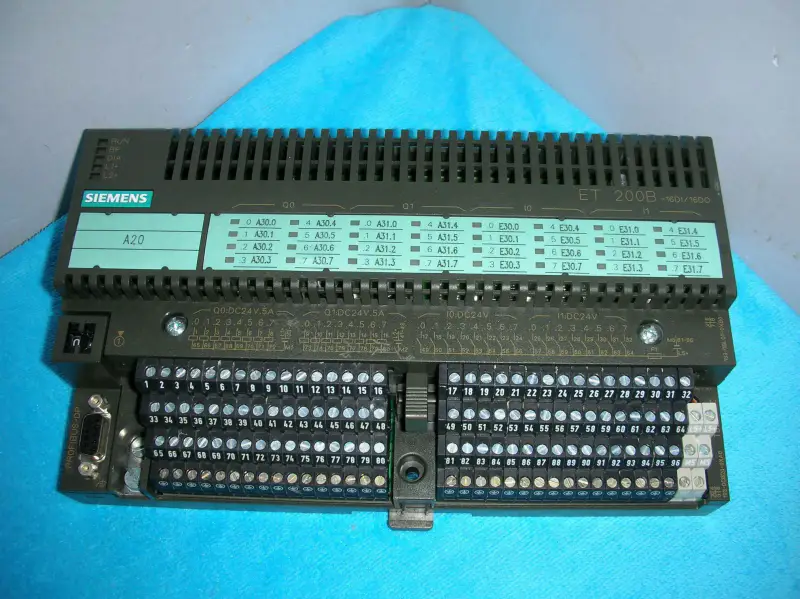 SIEMENS 6ES7193-0CB20-0XA0+6ES7133-0BL00-0XB0