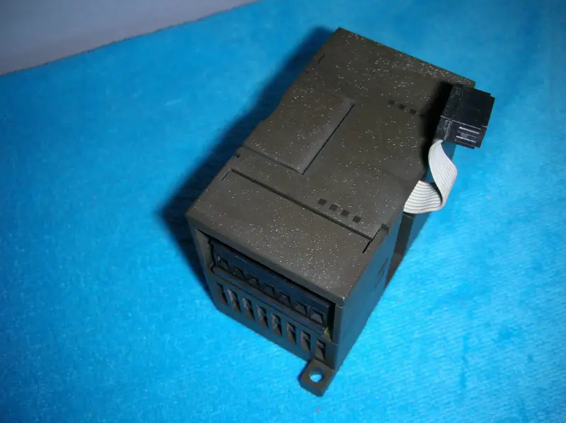 SIEMENS 6ES7221-1BF22-0XA0