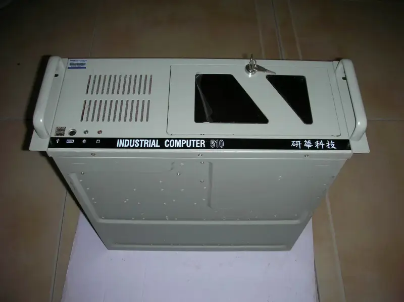 ADVANTECH IPC-510/PRŮMYSLOVÝ POČÍTAČ 510
