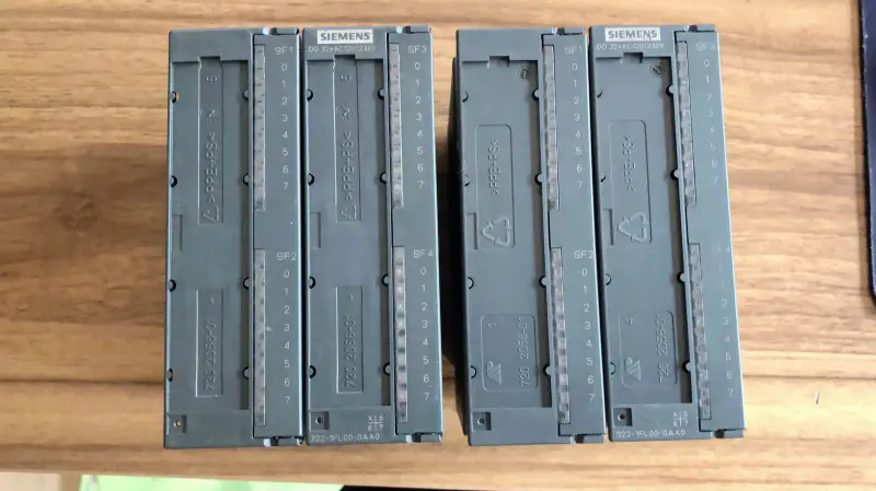 PLC SM322 6ES7 322-1FL00-0AA0
