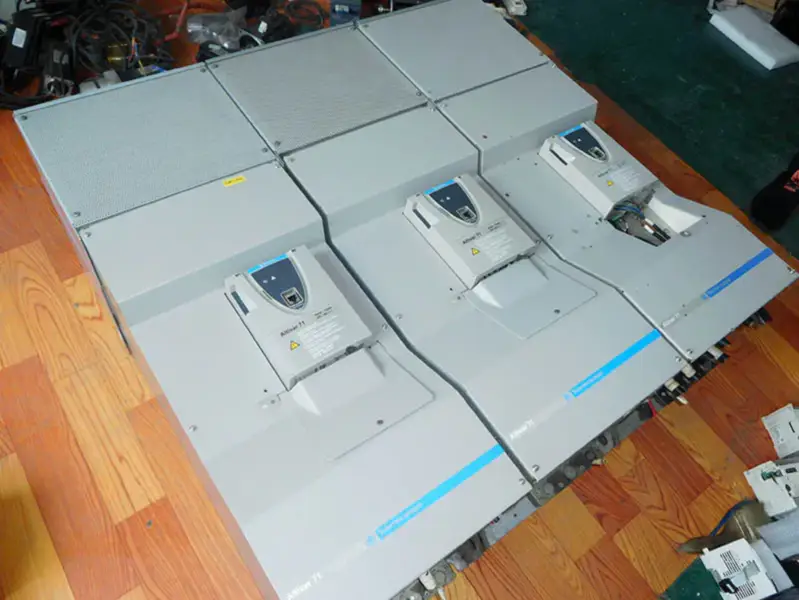 Schneider ATV71HD90N4 90KW 380V