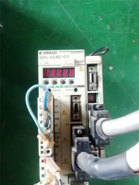 SGDH-02AE-OY +JUSP-NS600 YASKAWA