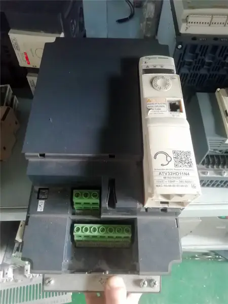 Schneider ATV32HD11N4 380V 11KW
