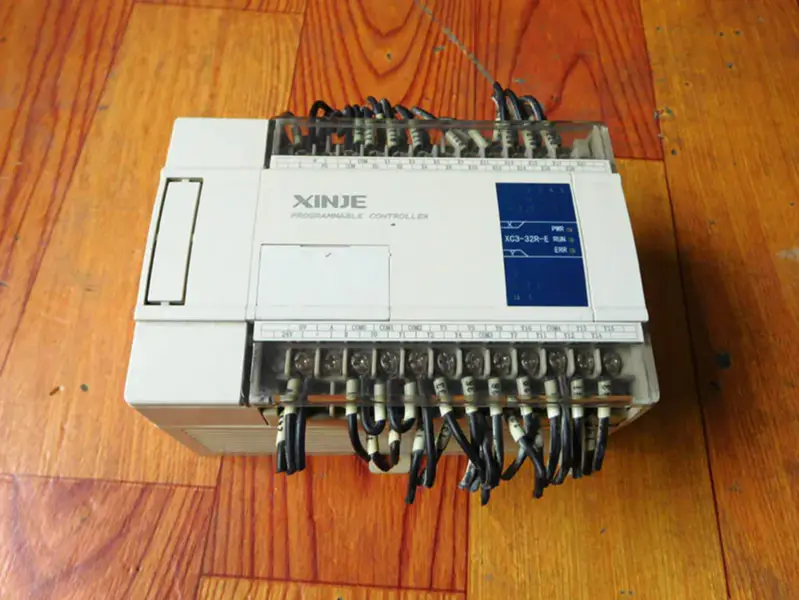 XINJE PLC XC3-32R-E