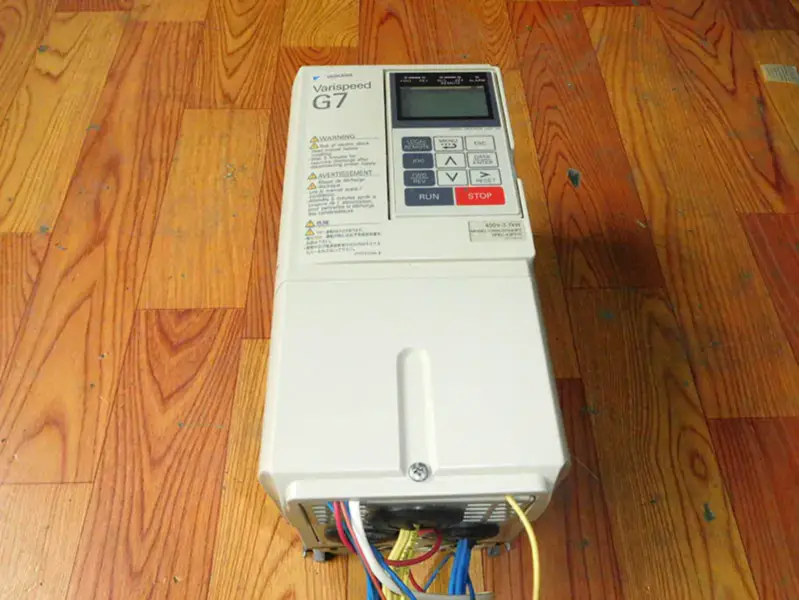 YASKAWA G7 CIMR-G7A43P7 380V 3,7KW