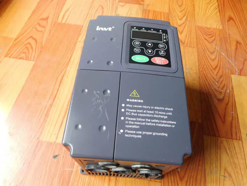 INVT CHF100A-5R5G/7R5P-4 5,5KW 7,5KW 380V