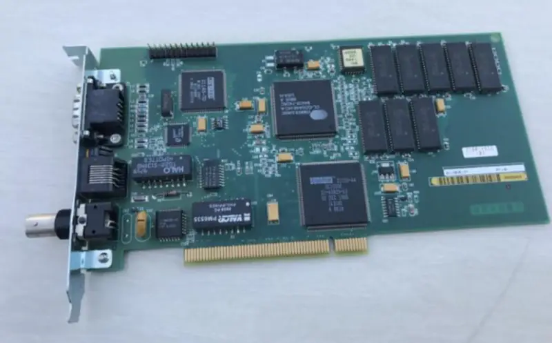 COPYRIGHT 1997 RadiSys 60-0377-02 PCI-VF průmyslová základní deska