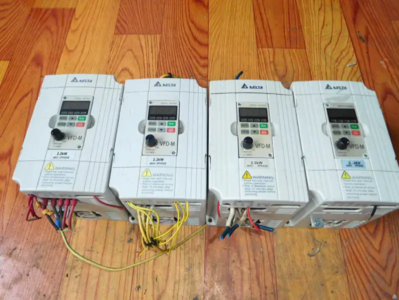 Delta VFD022M43B 2,2kw