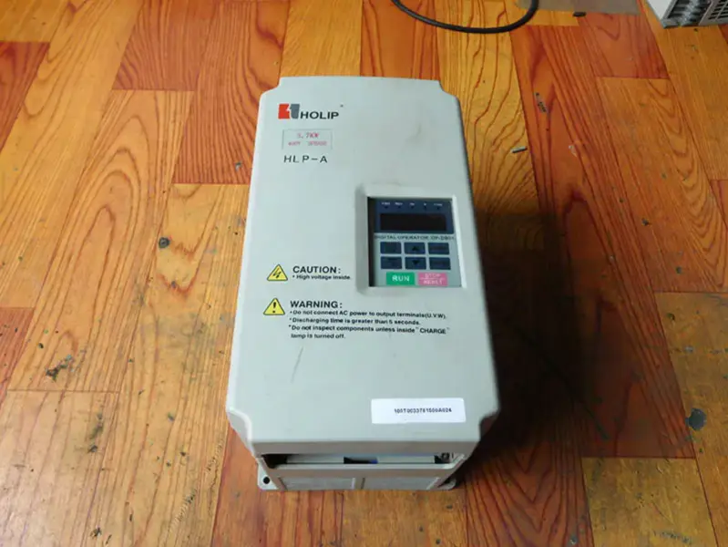 HOLIP HLPA03D743B 3,7KW 380V