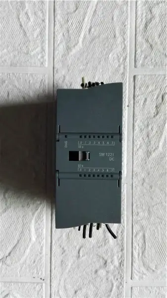SM1221DC 6ES7221-1BH32-0XB0 S7-1200