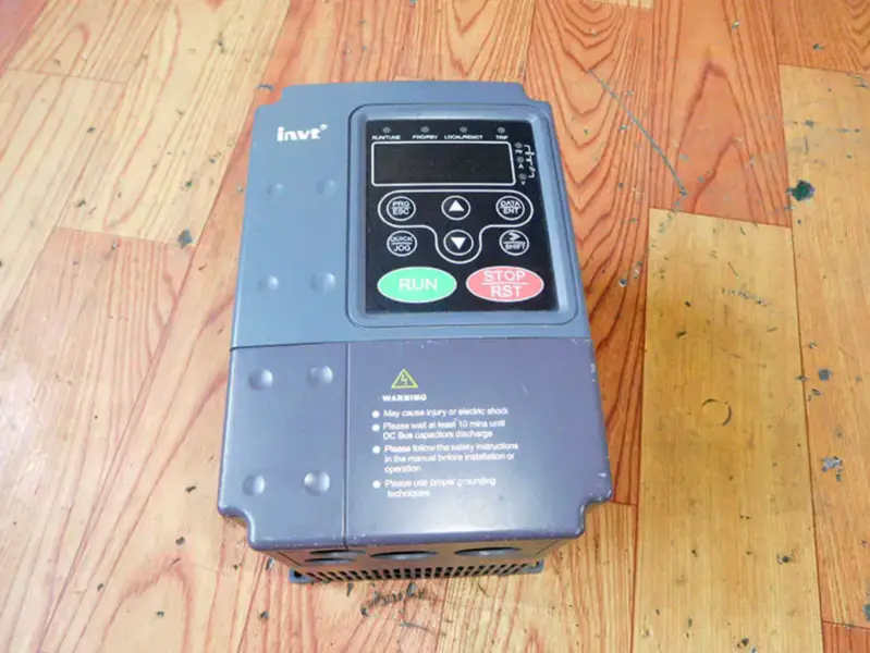 INVT CHF100A-1R5G-4 1,5KW 380V