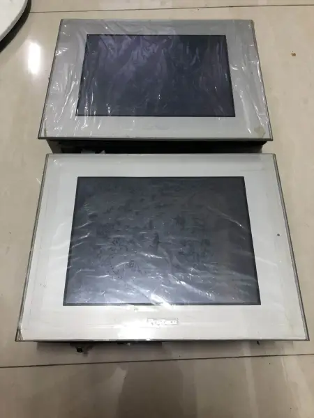 Pro-face AGP3500-L1-D24